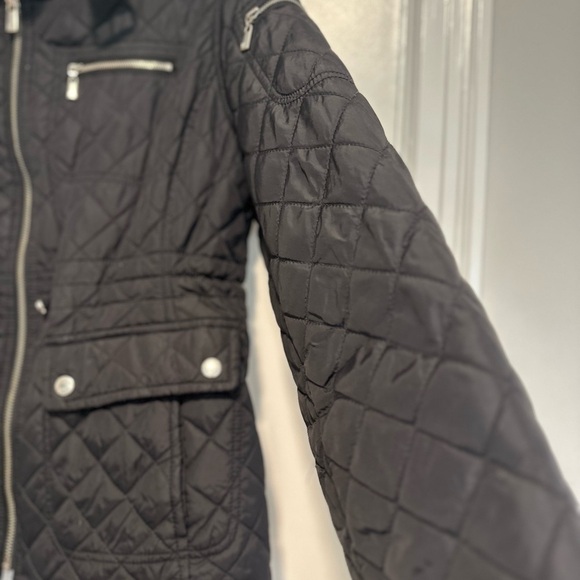 Michael Kors Petite Large Black Quilted Moto Jacket. Double Zip. Cinched Waist - Picture 10 of 16